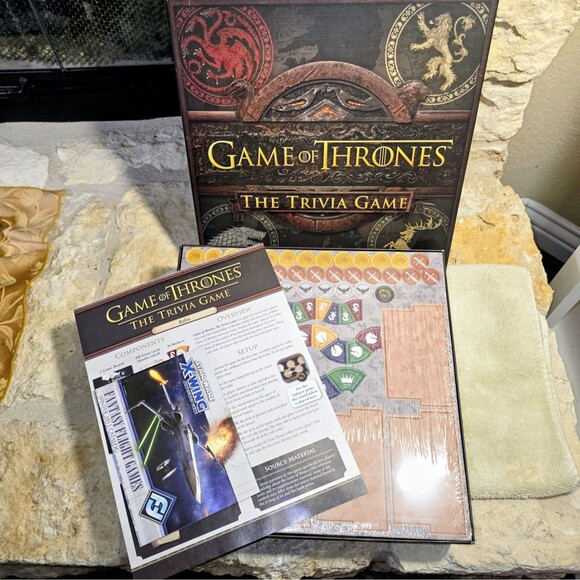 Game Of Thrones 2015 HBO THE TRIVIA GAME - Brand New In Box! - Picture 2 of 3